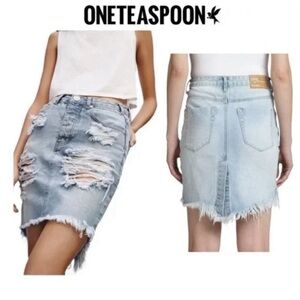One x One Teaspoon 2020 High Waist Distressed Blue Denim Cut Off Fray Mini Skirt